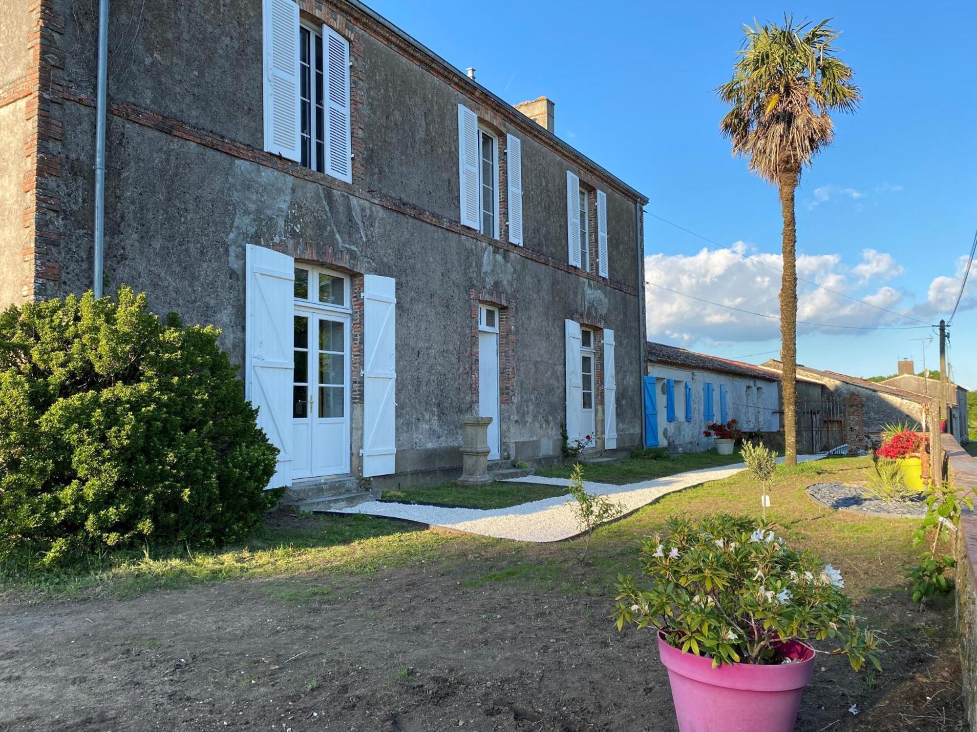 Le Colibri - Domaine De La Houblette Leilighet Challans Eksteriør bilde